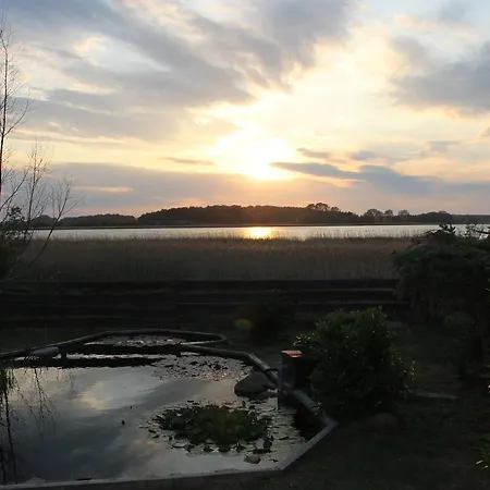 Am Peene-ufer Zecherin (Molschow, Vorpommern-Greifswald)
